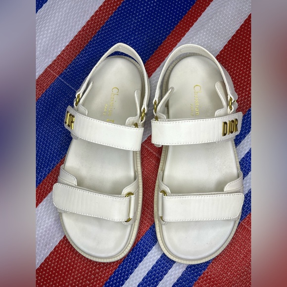 Authentic - Christian Dior DiorAct Sandals - Lambskin - Women’s Gold Shoes EU 41 - Picture 2 of 15